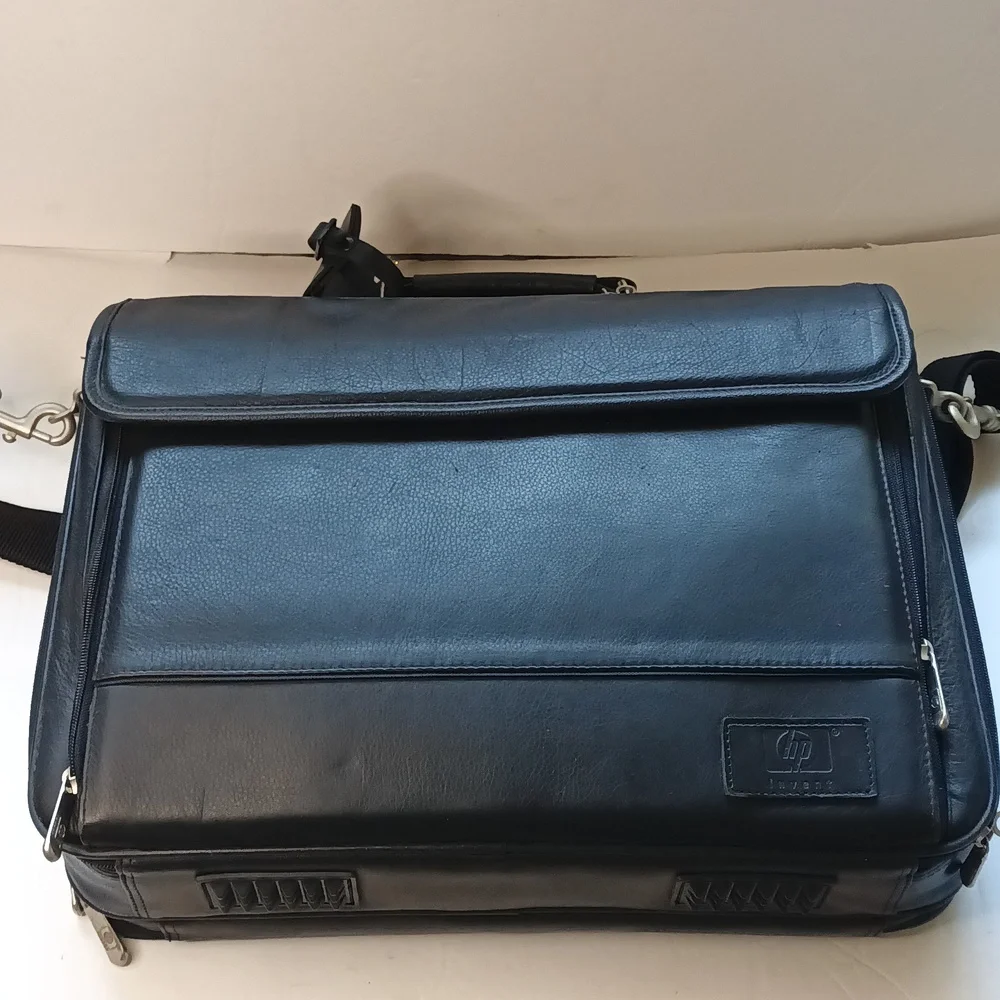 HP Invent Laptop Computer Bag Carrying Case Black Leather Shoulder Strap